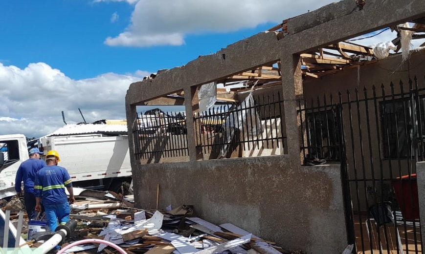 Além do desconto na fatura de água, a Sanepar está com uma força-tarefa para ajudar na restruturação da cidade