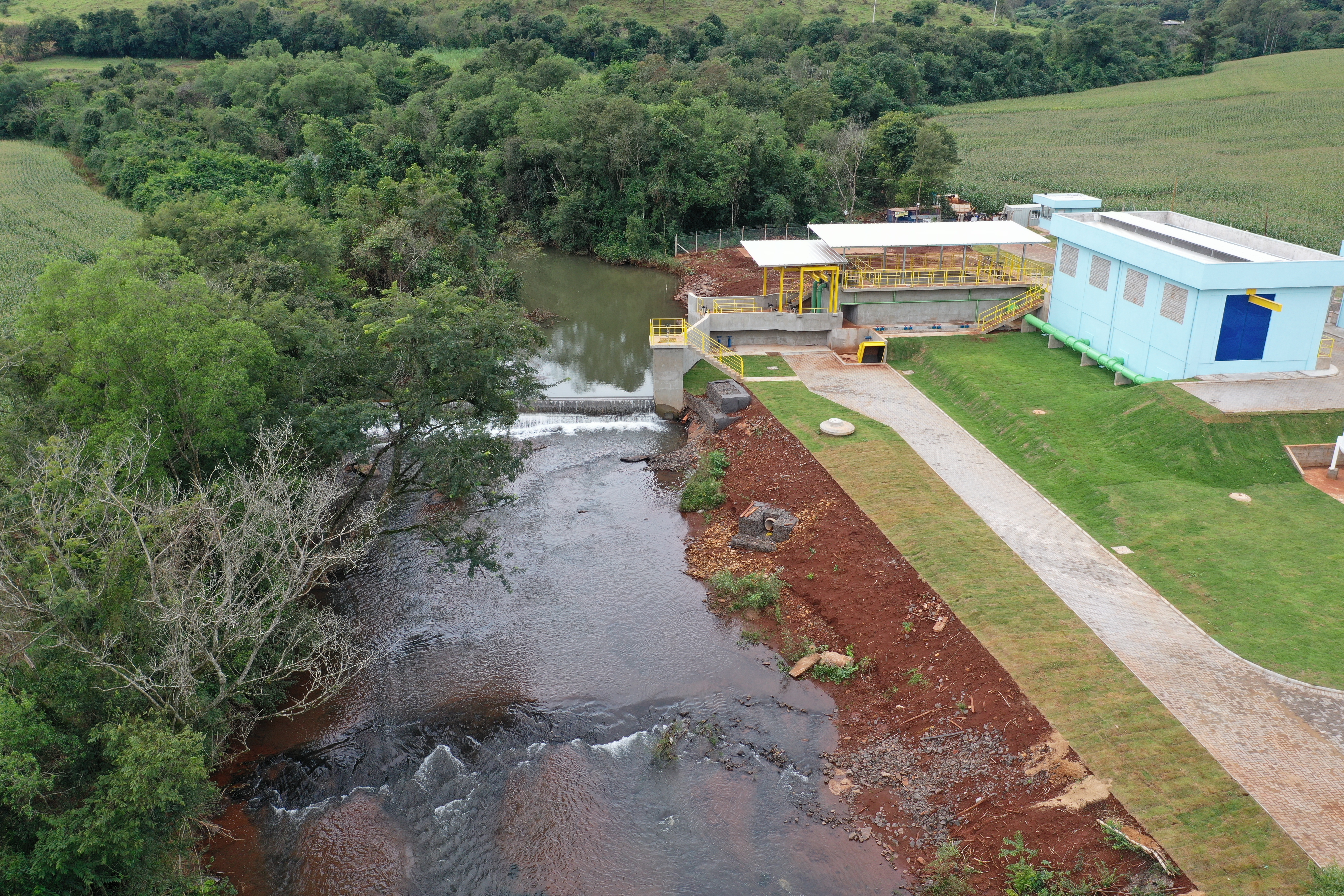 captação de água do Rio Ouro Verde em Medianeira