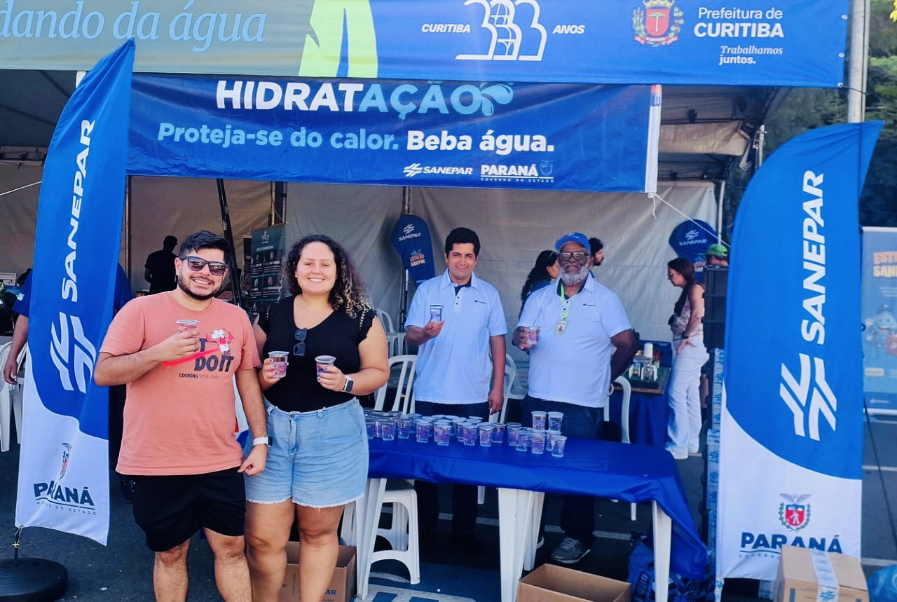 Equipe da Sanepar no projeto Hidratação