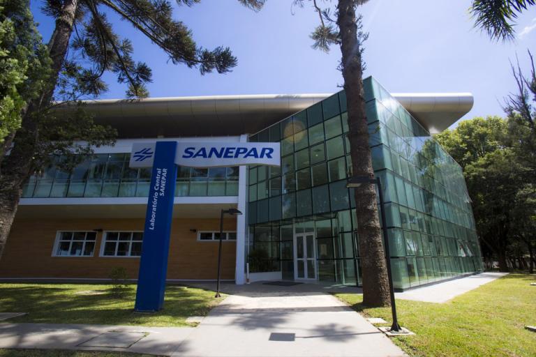 250106_mat_sanepar_hidratacao_fonte_segura_06-_brunno_covello.jpg