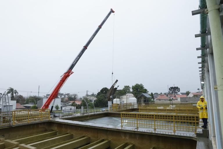 ETA Iguaçu foi destelhada pelas fortes tempestades da madrugada de 22 de setembro. 