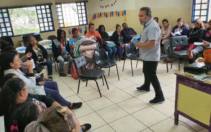 Oficina de sabão da Sanepar gera renda e protege o meio ambiente 