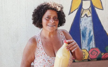 Oficina de sabão da Sanepar gera renda e protege o meio ambiente 