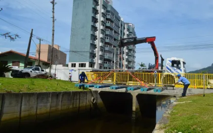 Ecobarreira em Matinhos