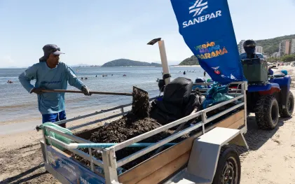 trabalhadores da sanepar no verão maior  