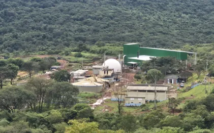 estação de tratamento de esgoto vista do alto