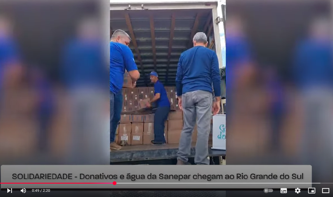 Donativos e água da Sanepar chegam ao RS Donativos e água da Sanepar chegam ao RS