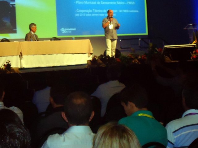 121130_encontro_prefeitos_e_prefeitas_eleitas_foz3.jpg