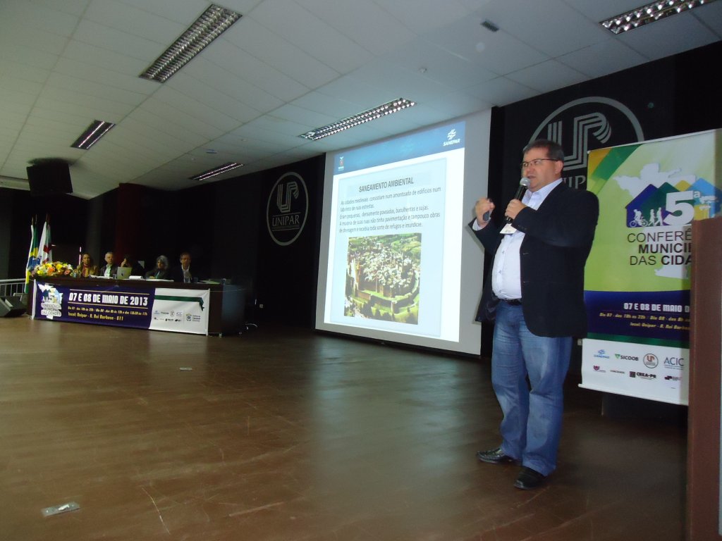 130708_-_sanepar_na_conferencia_da_cidade_1.jpg