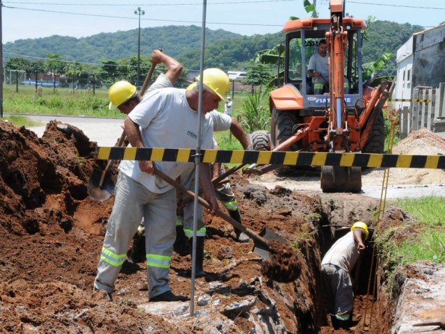 130717_-__249_obras_3__ampliacao_sistema_esgoto_guaratuba.jpg