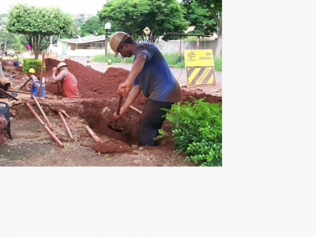 140228_obra_de_esgoto.jpg