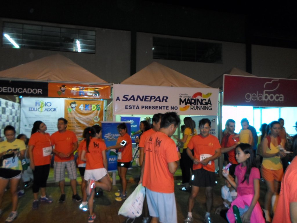 140408_sanepar_patrocina_corrida_de_maringa_-_abre.jpg