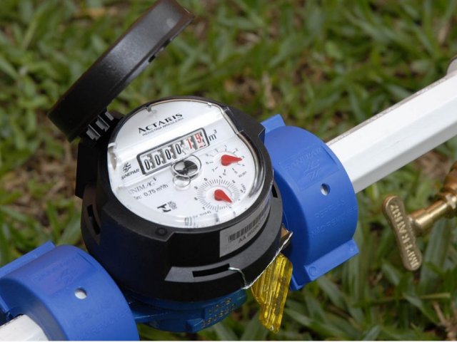 141010_-_ligacao_de_agua_-_como_fazer_-_hidrometro.jpg