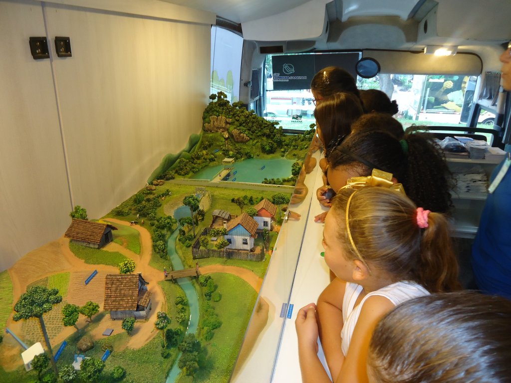 150319_paranavai_-_educacao_ambiental_no_ecoexpresso1.jpg