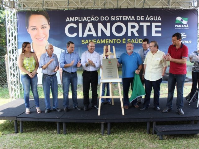 151022_-_entrega_obras_cianorte_-_foto_1.jpg