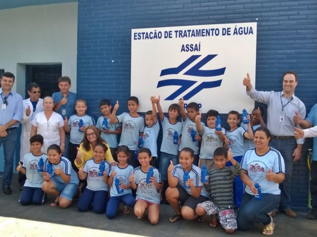 151215_-_c_proc_-_assai_escola_elogia_sanepar_021.jpg
