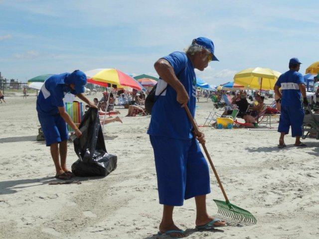 170307_-_litoral_-_operacao_verao_-_balanco_-_limpeza_das_praias_1.jpg