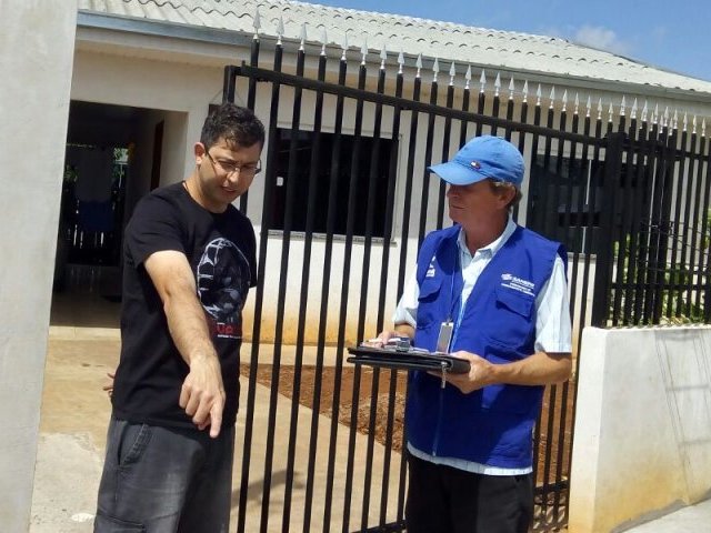 171121_sanepar_agentes_abordagens_em_imoveis_guarapuava_7.jpeg