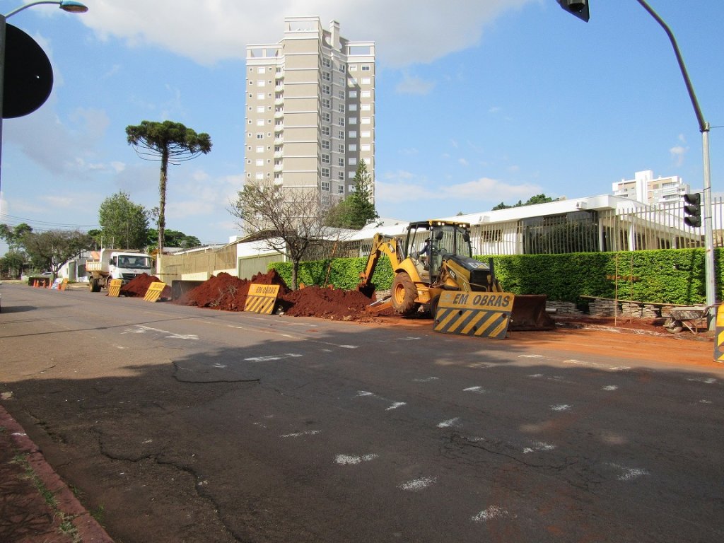180503_-_cascavel_-_substituicao_rede_esgoto_-_country_3.jpg