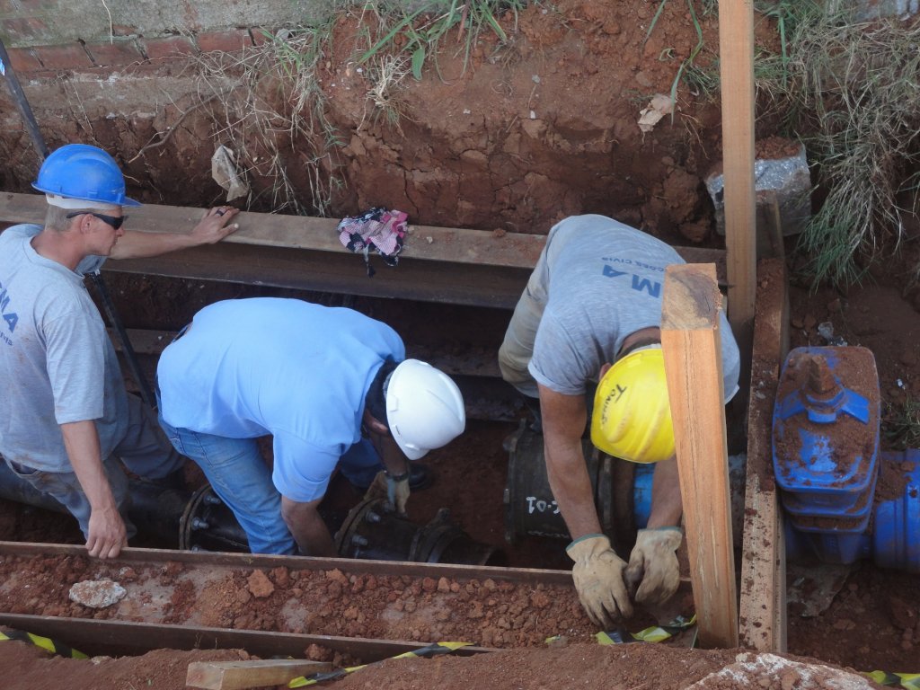 20131101_sanepar_interrupcao_obras__2_.jpg