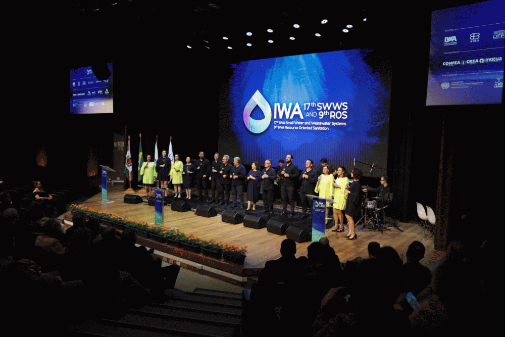 241110_iwa_conference_coral_sanepar_abertura.gif