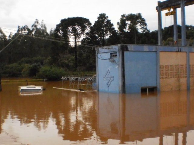enchente_captacao_guarapuava_4.jpg