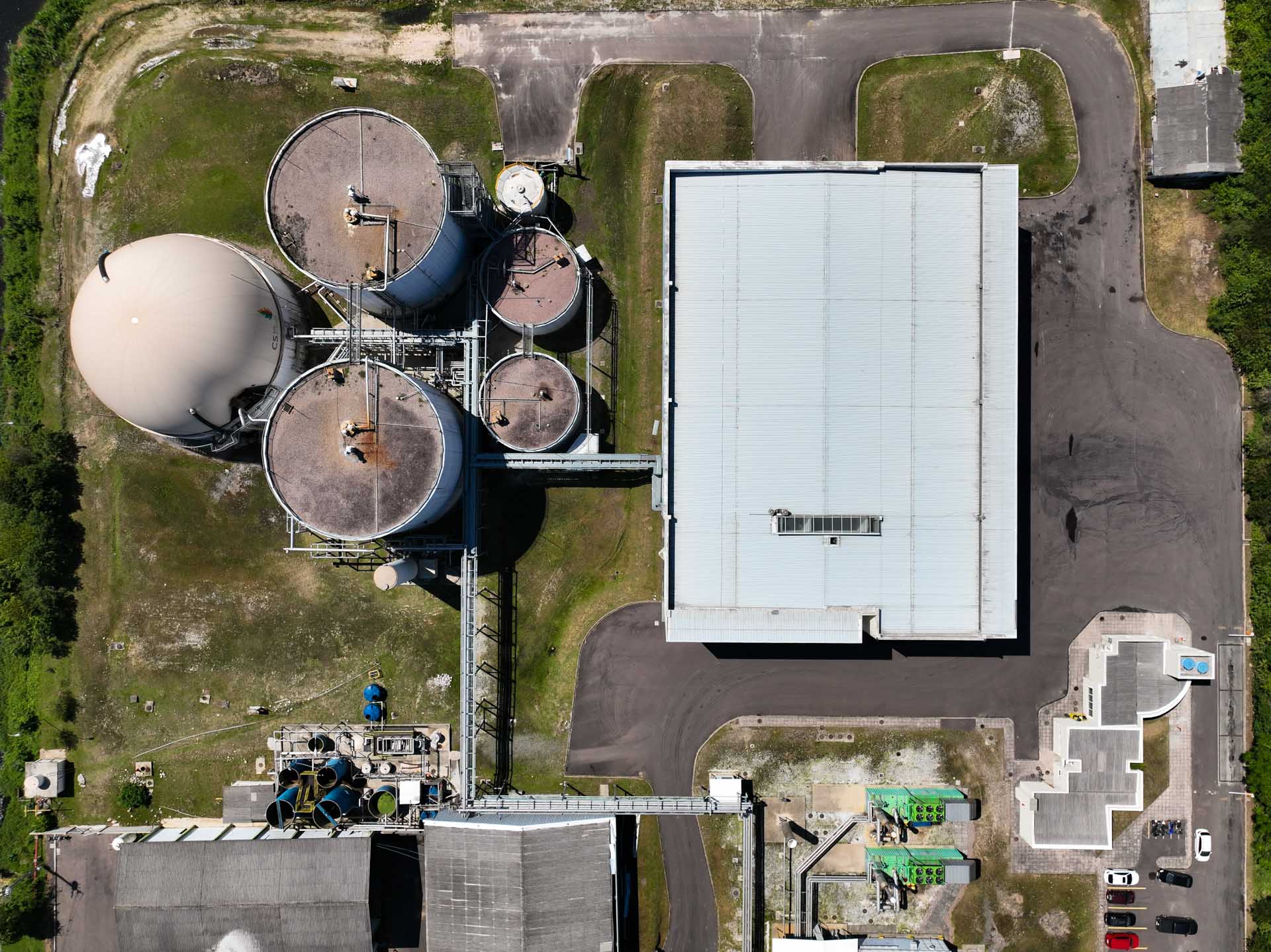 Imagem área mostra a ETE Belém, usina de tratamento de esgoto em São José dos Pinhais