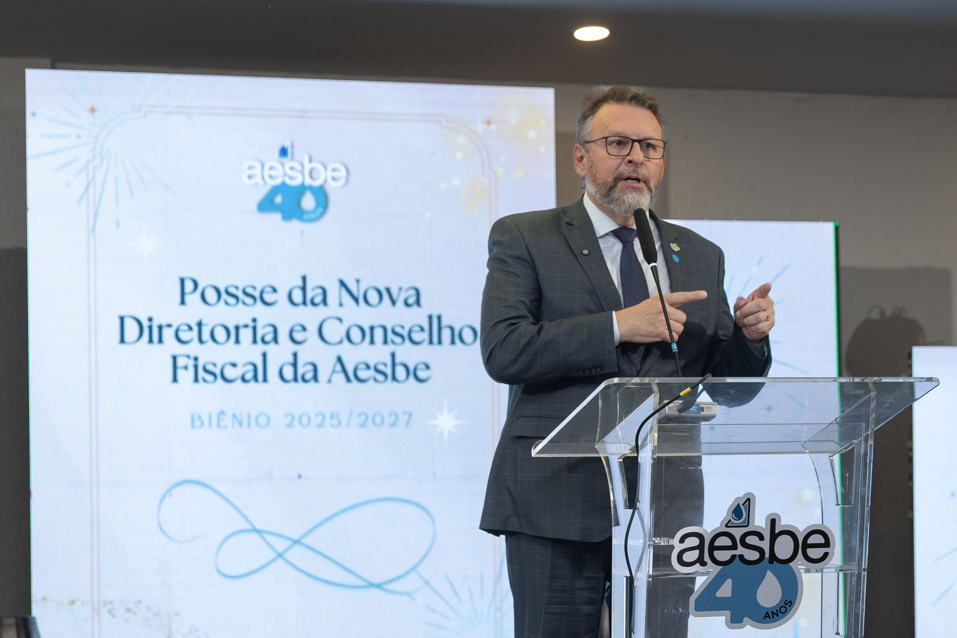 Presidente Wilson Bley na posse da diretoria AESBE