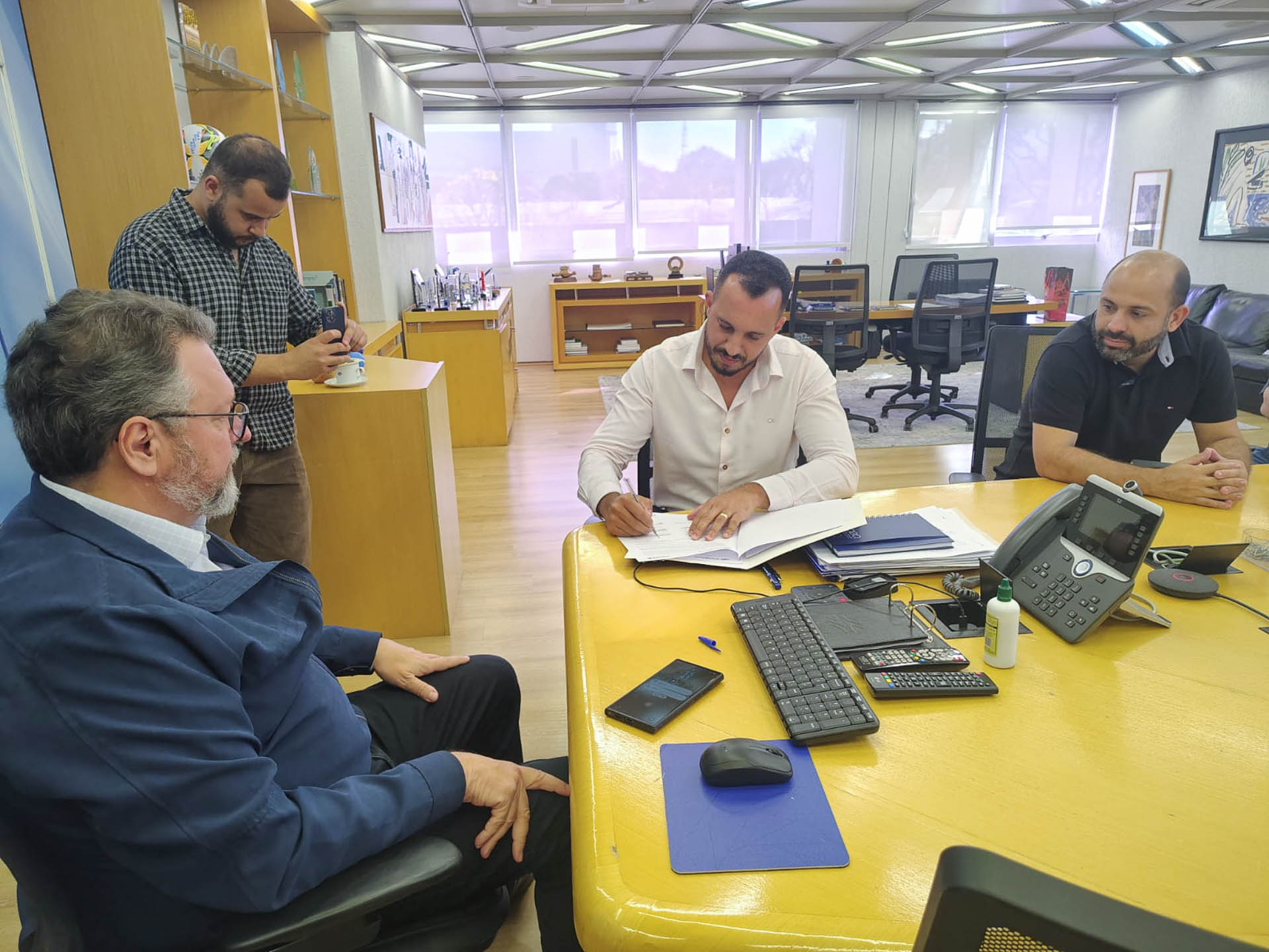 Sec do Carmo e prefeito de Guaraci