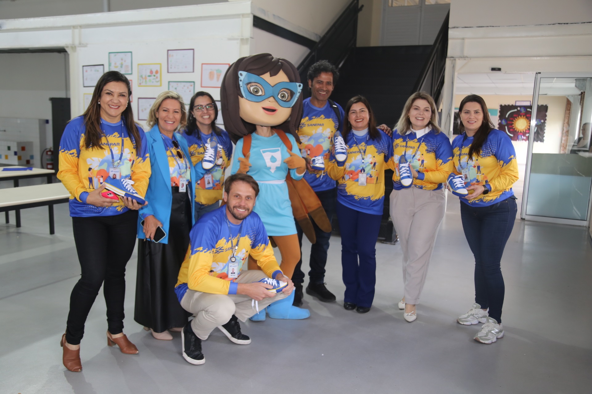 Sanepar implanta 600 colmeias de abelhas sem ferrão em unidades educacionais do Paraná