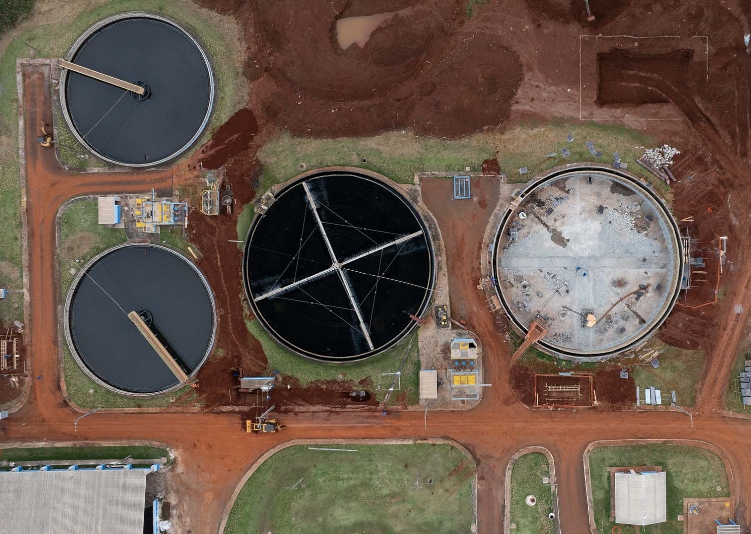 obras de uma estação de tratamento de esgoto