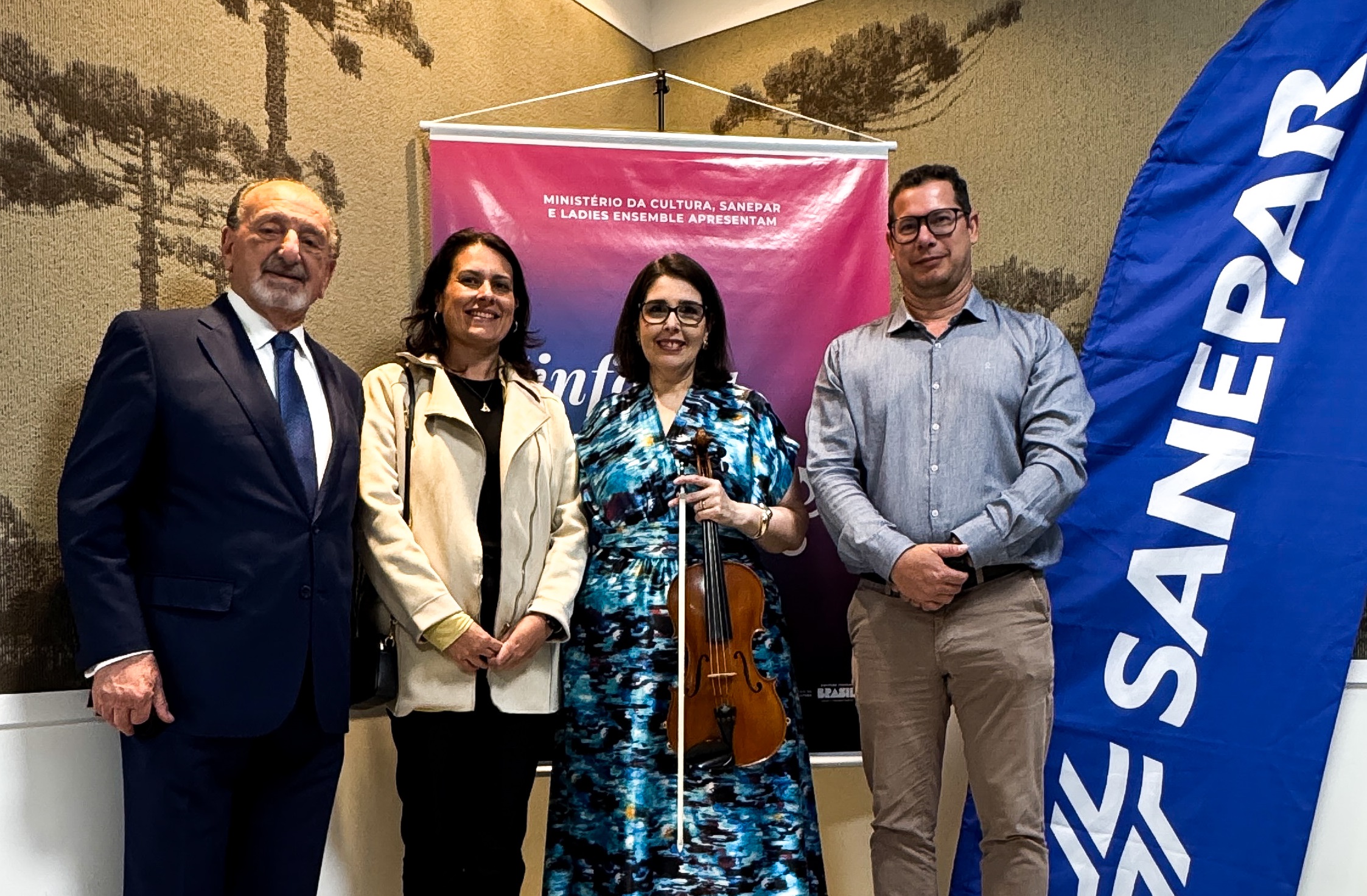 Ladies Ensemble em Ponta Grossa