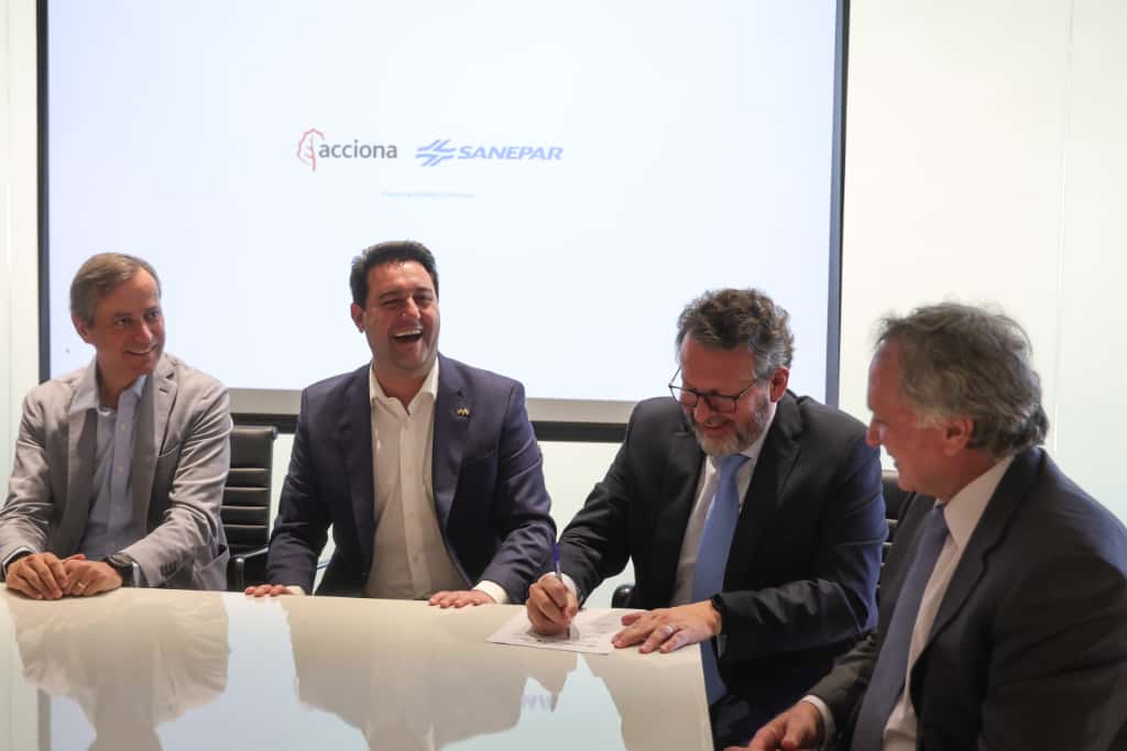 Sanepar assina parceria com a a multinacional Acciona