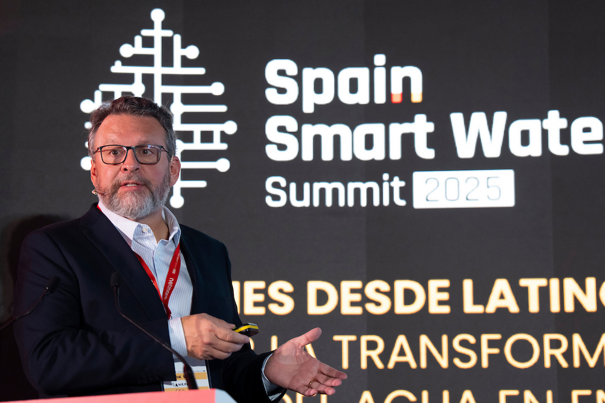 Diretor-presidente Wilson Bley em evento na Espanha