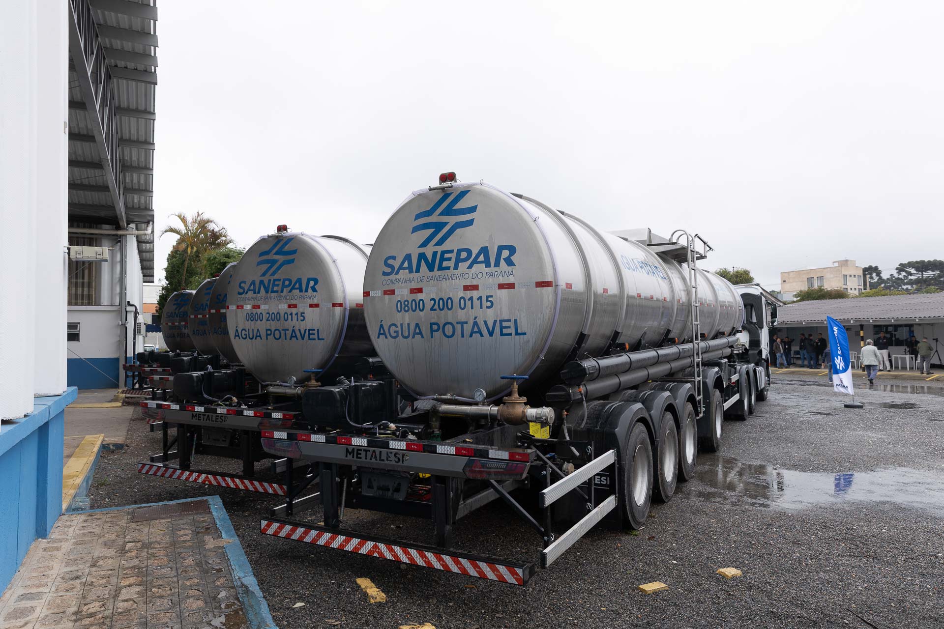 Nova frota de caminhões-pipa da Sanepar