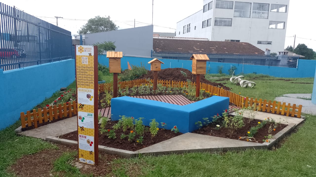 Jardins de Água e Mel - Selo Sesi ODS