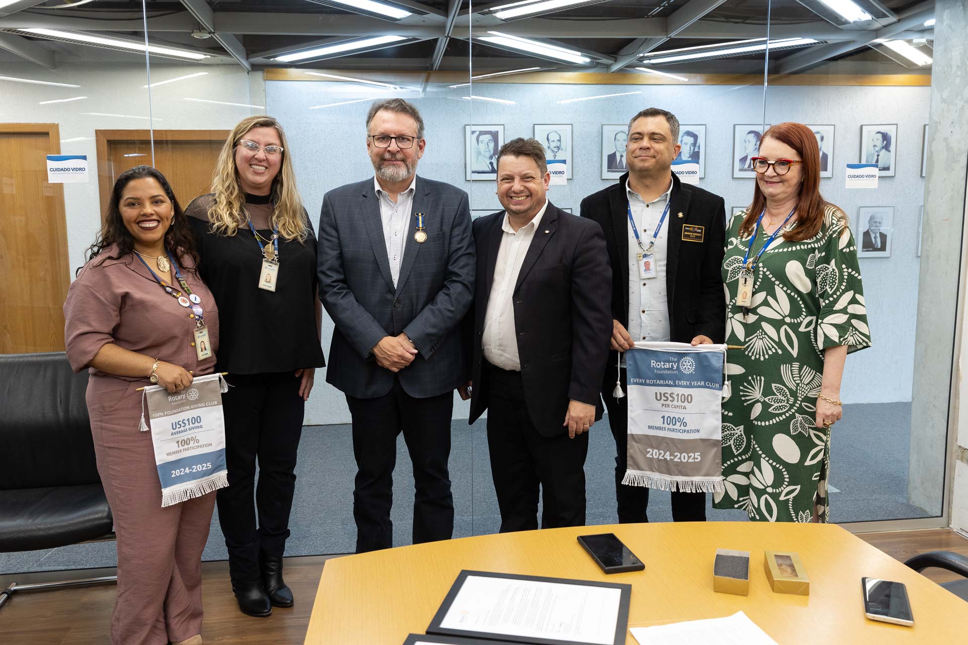 Homenagens e Comenda do Rotary para a Sanepar: gratidão pelo apoio a ações humanitárias e de conservação ambiental (Foto: André Thiago Aguiar/Sanepar)