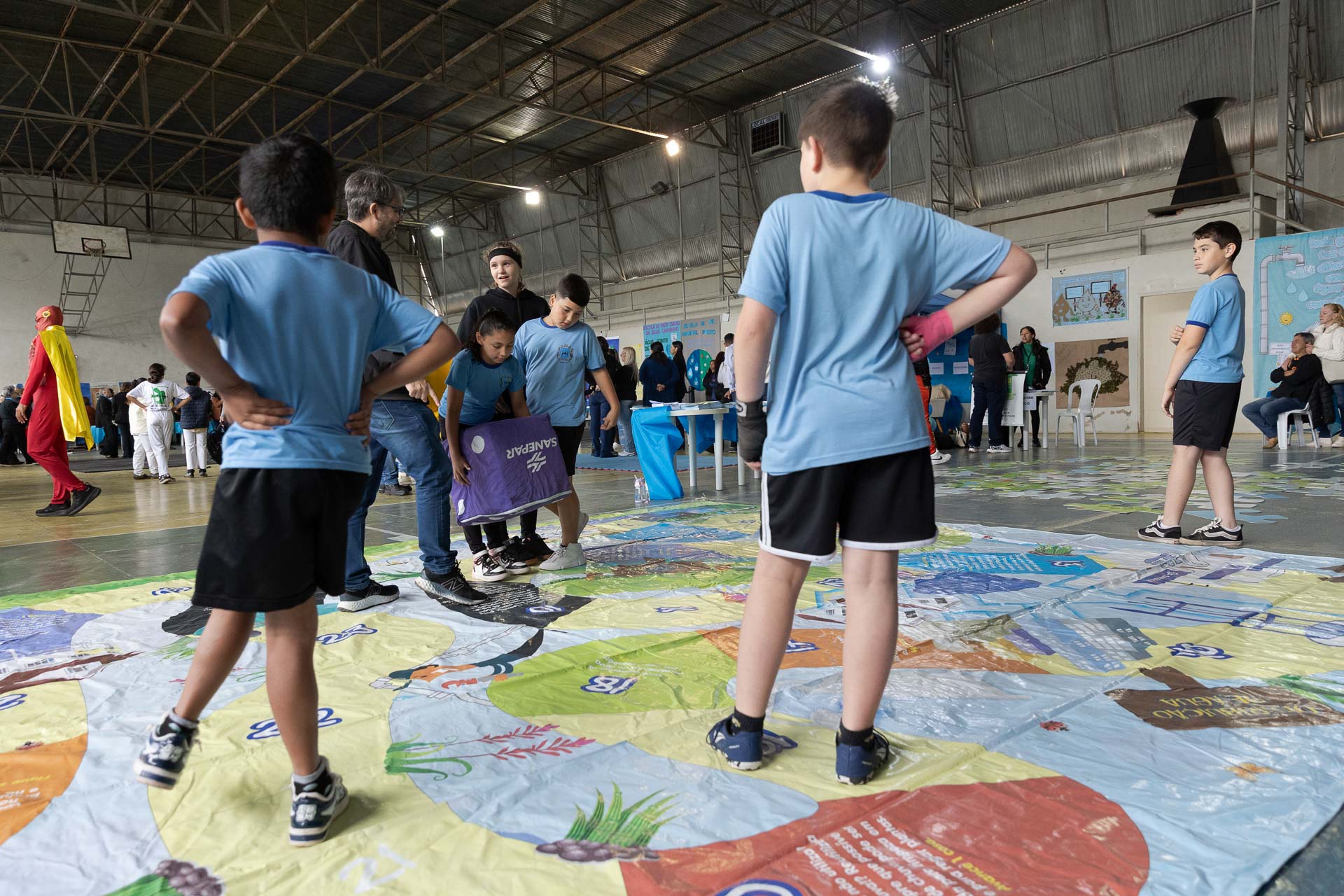 Sanepar leva serviços, educação ambiental e diversão a Campo Magro