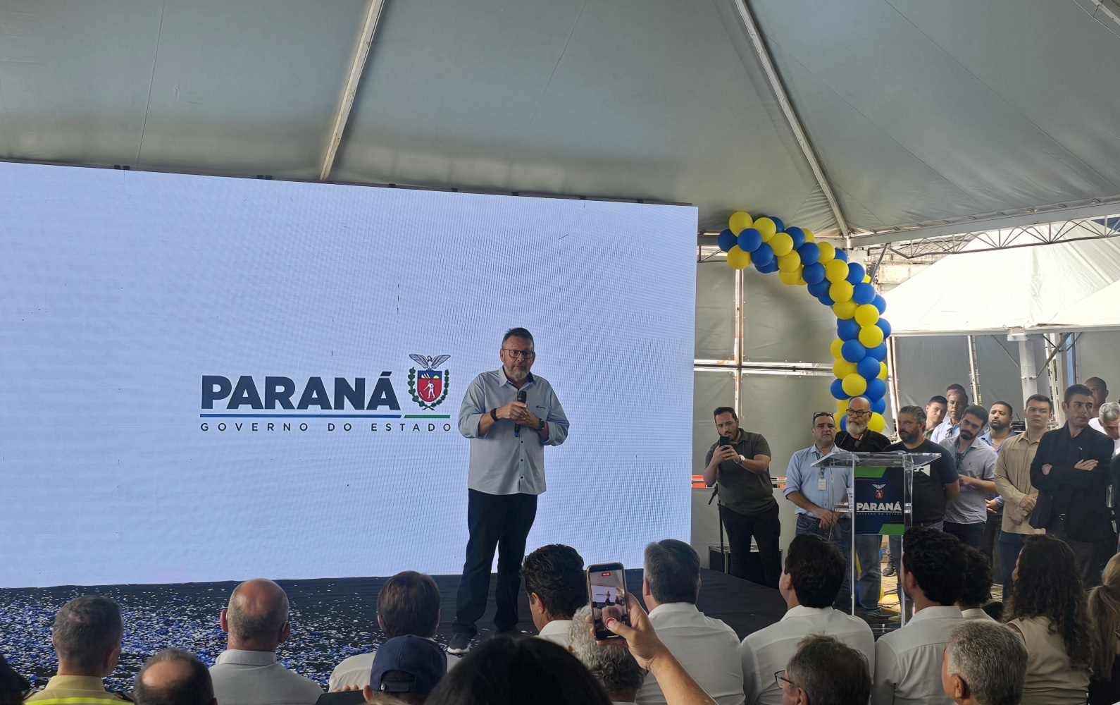 evento com governador e outras autoridades em apucarana - nesta foto wilson bley