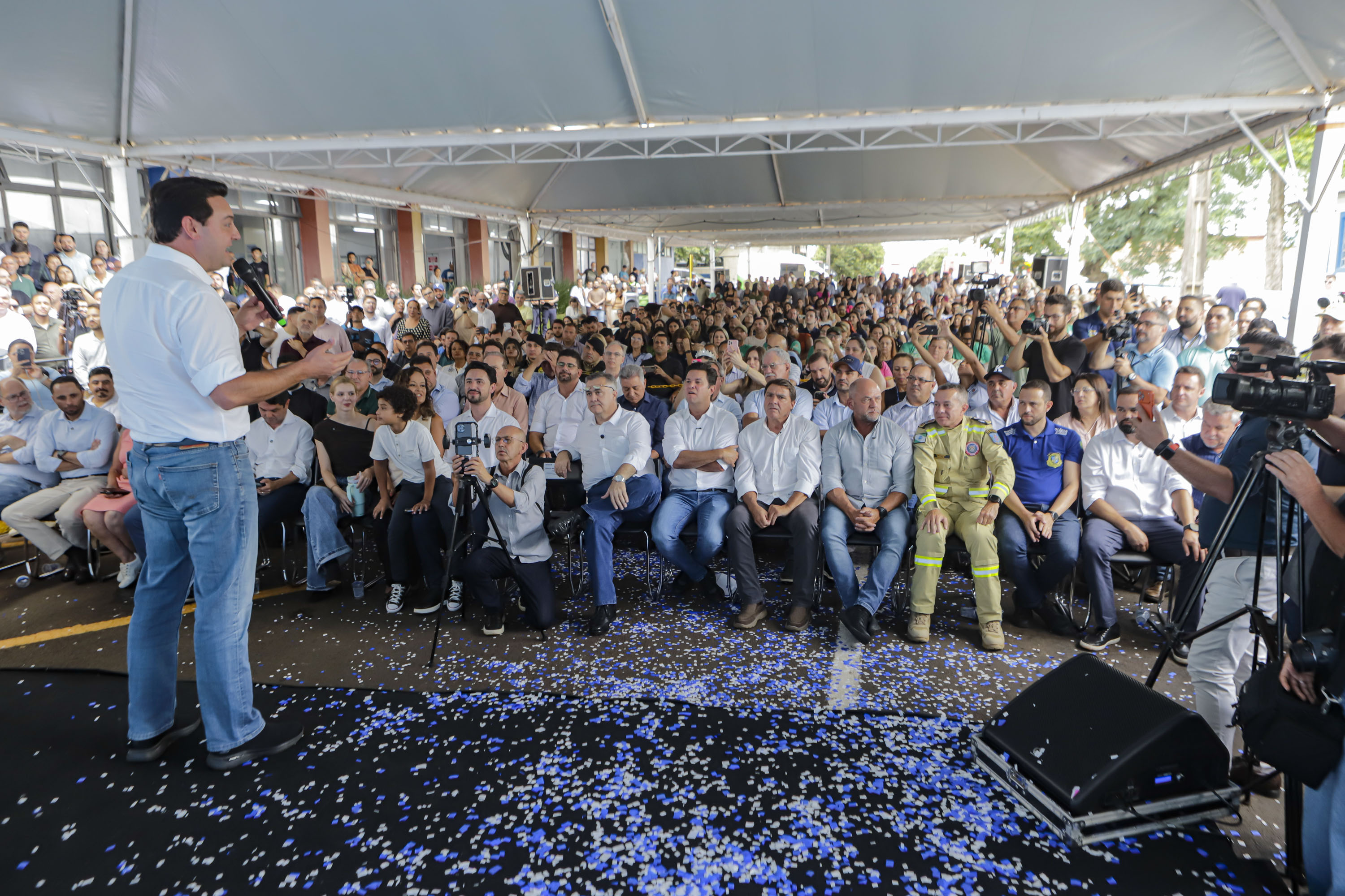 evento com governador e outras autoridades em apucarana 