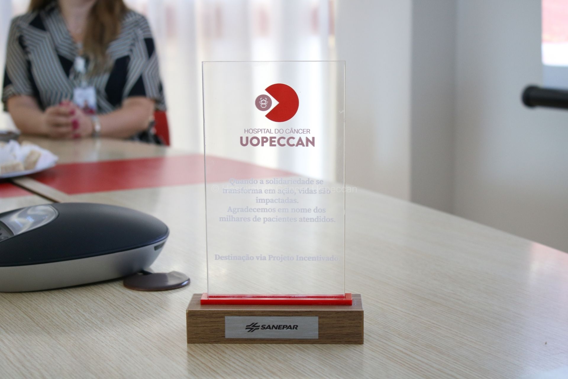 Imagem do troféu recebido pela Sanepar da Uopeccan