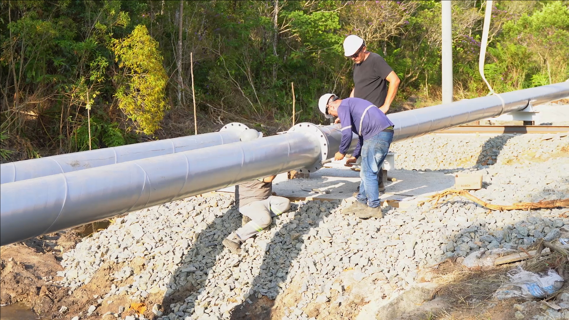 Sanepar faz obra em adutoras de Guaratuba de olho no Carnaval