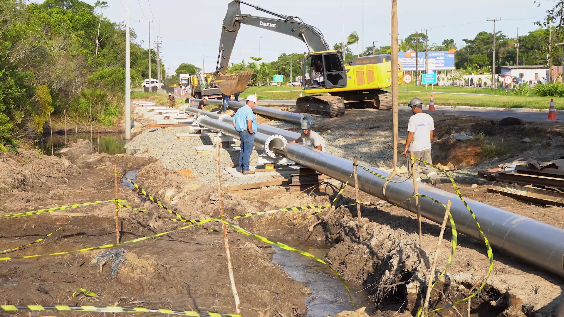 Sanepar faz obra em adutoras de Guaratuba de olho no Carnaval