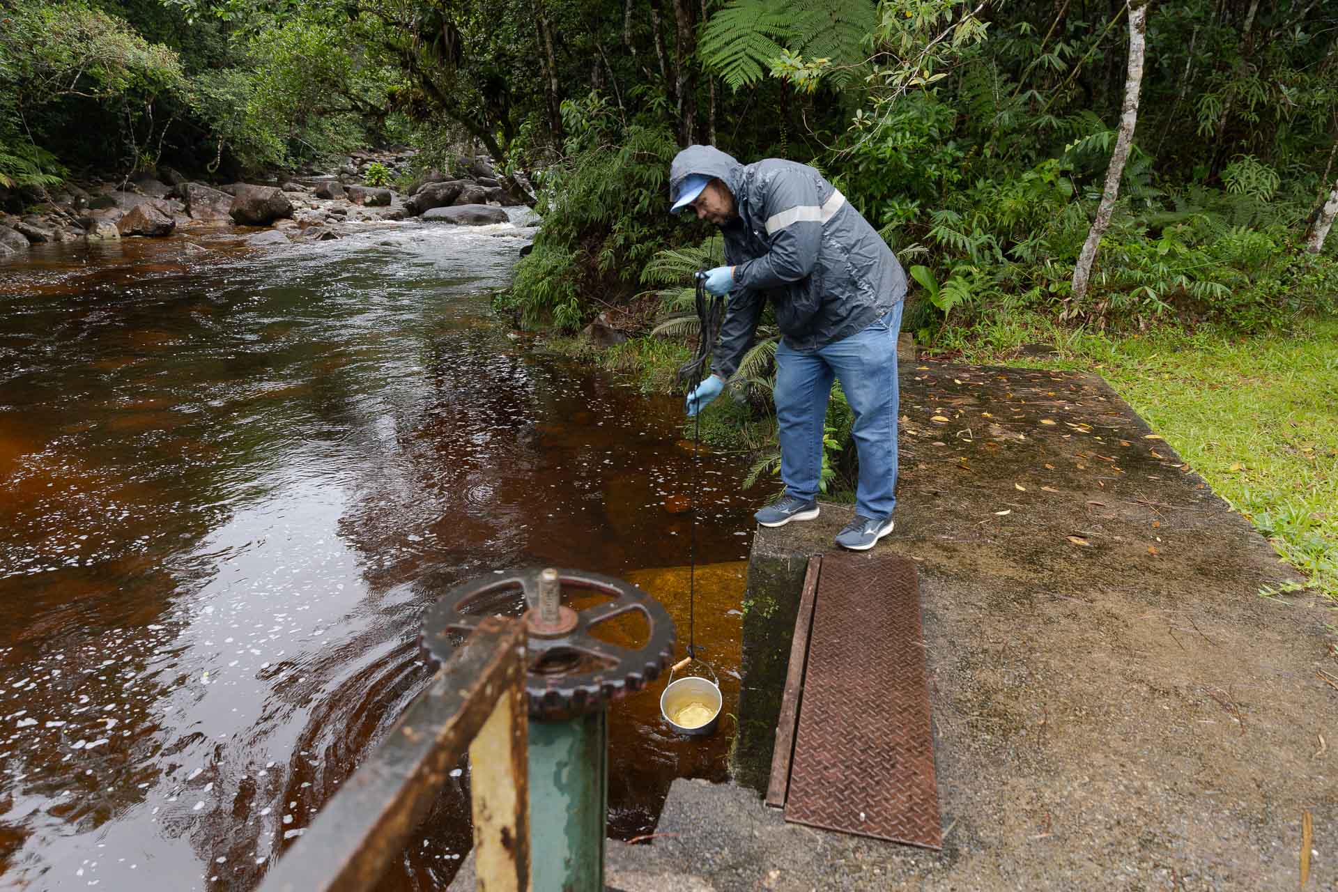 A Sanepar somou 99.424 postos de trabalho diretos, indiretos e induzidos em 2025.