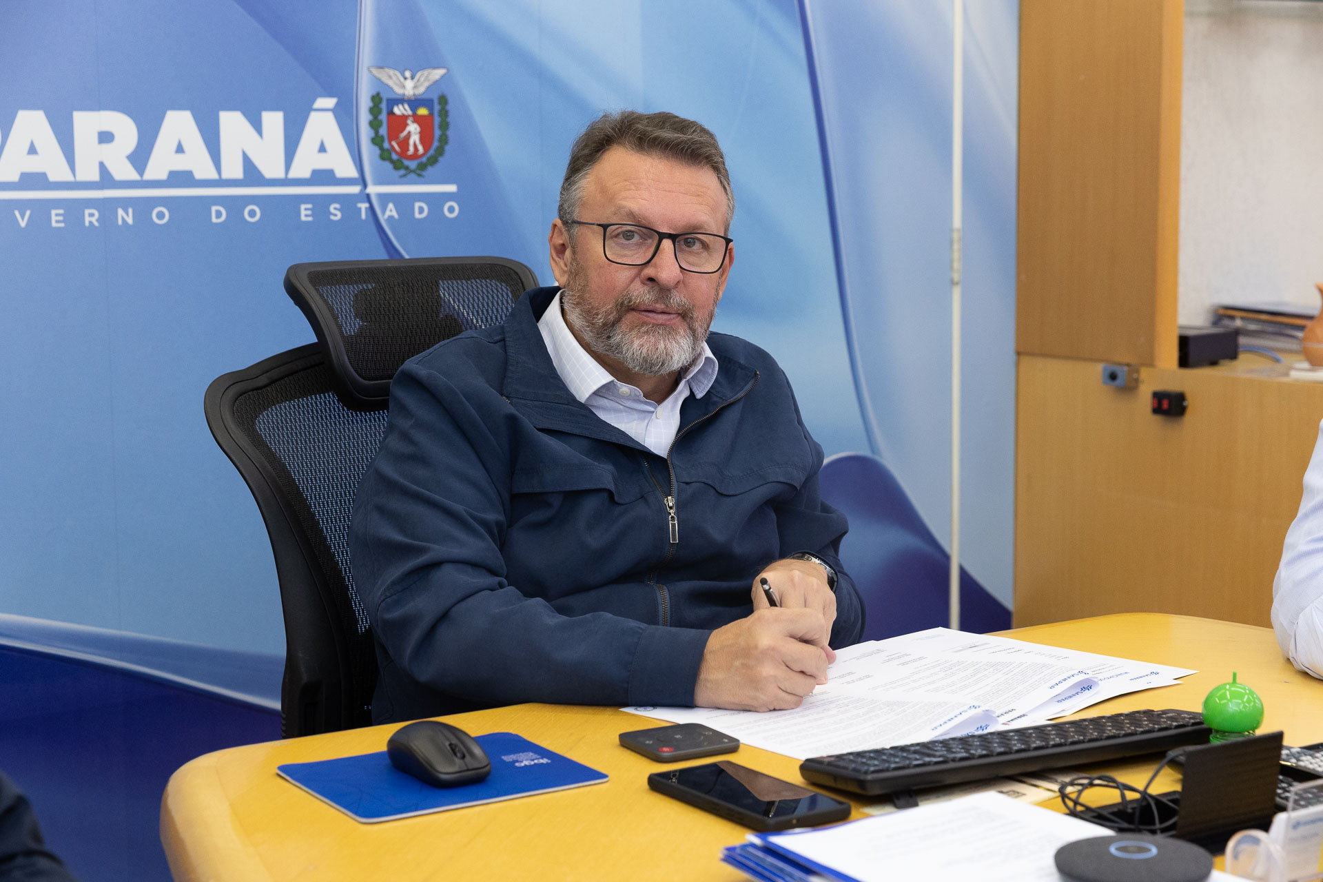 Reunião entre a presidência da Sanepar e prefeito de São João do Ivaí