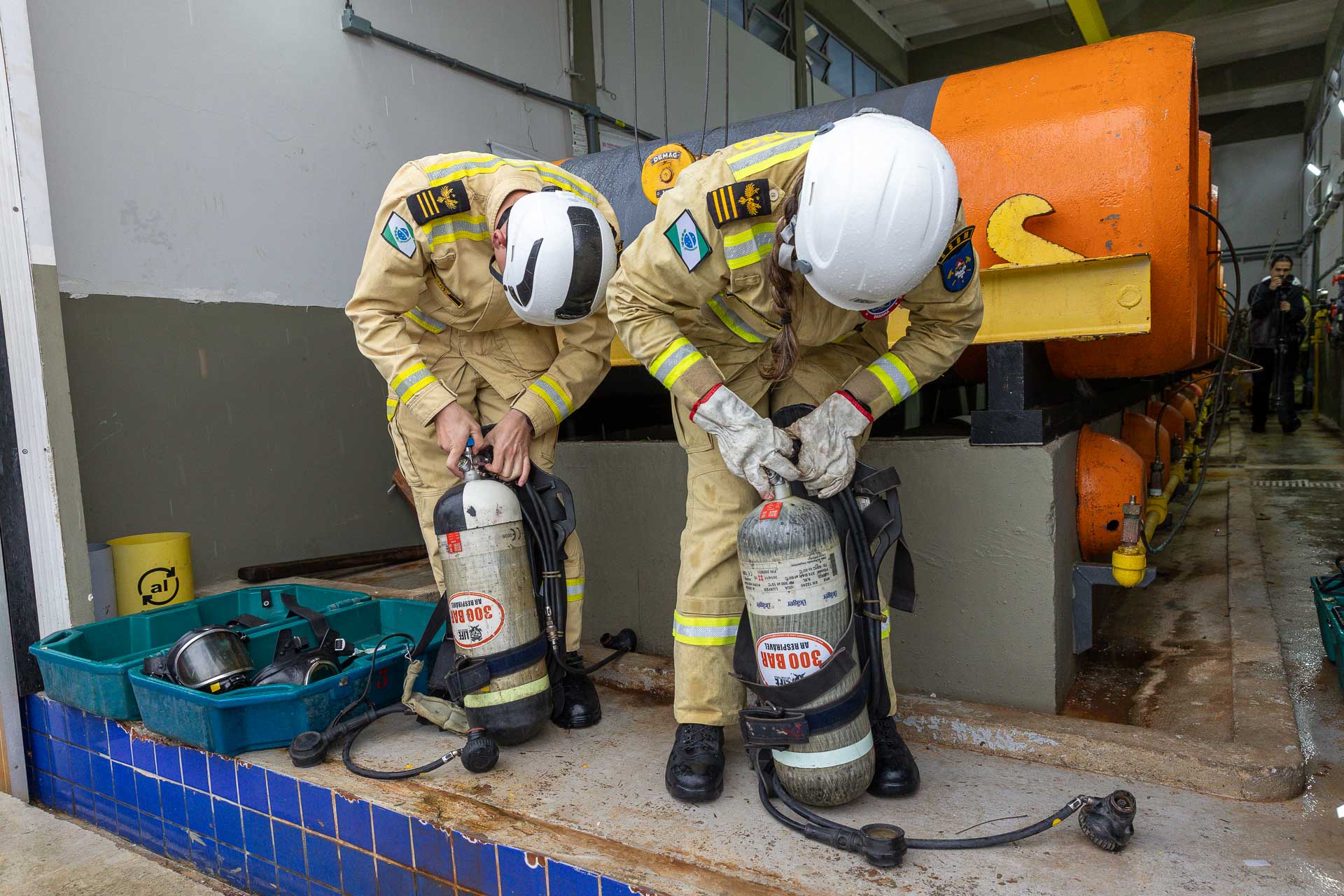 Sanepar contribui na formação de cadetes do Corpo de Bombeiros.