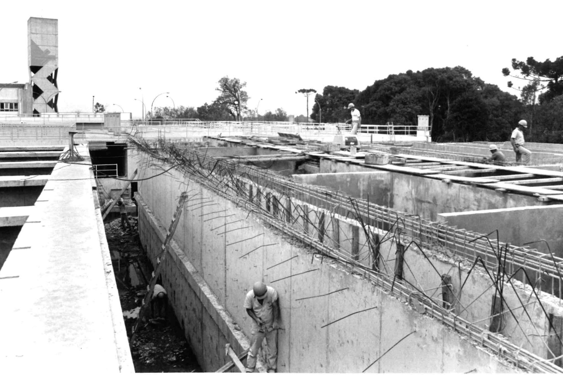 Construção da Estação de Tratamento de Água Passaúna em Curitiba