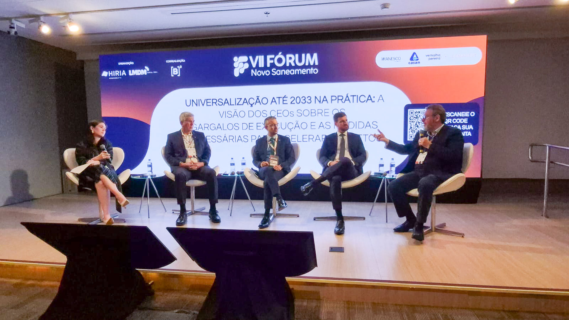 Painel "Universalização até 2033 na prática", no em 7º Fórum Novo Saneamento, com a participação de Wilson Bley, diretor-presidente da Sanepar