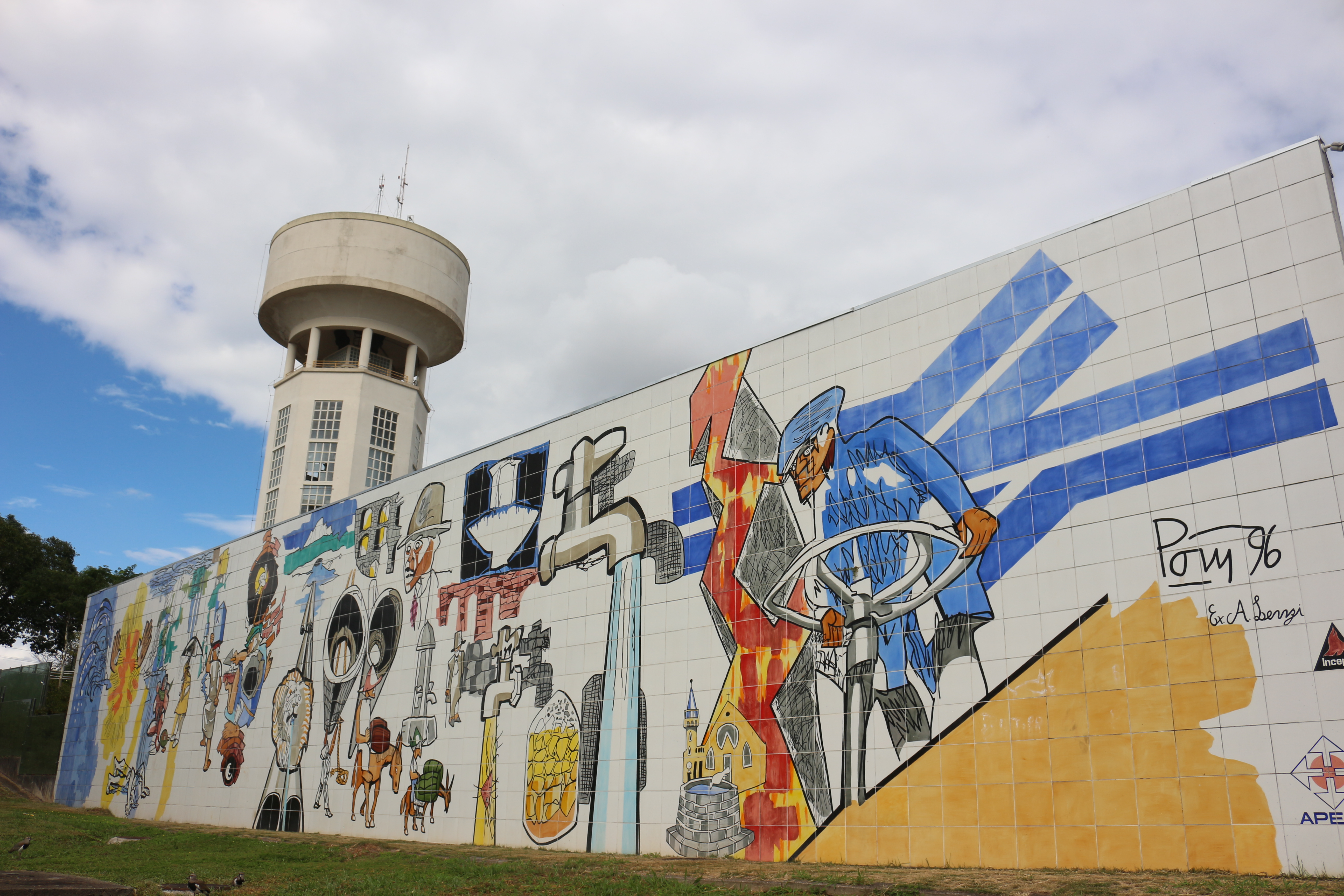 Painel de Poty Lazzarotto sobre o saneamento completa 30 anos