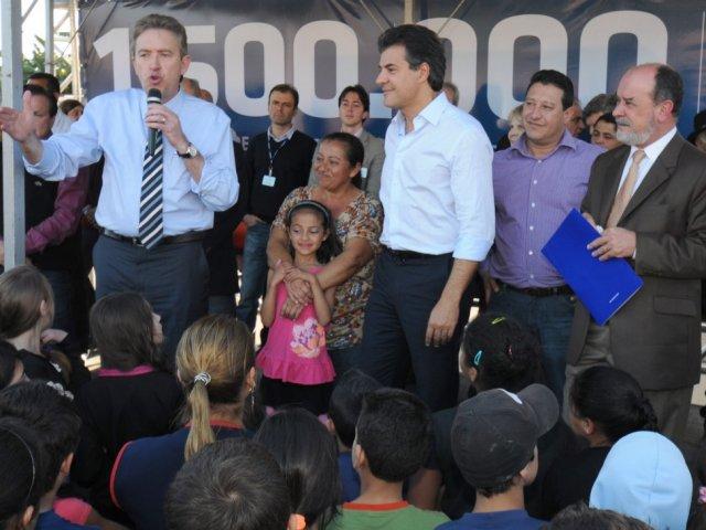 1.5000.000_ligacoes_de_esgoto_ike_280612_54.jpg